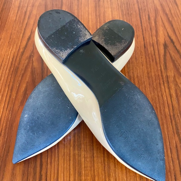 Saint Laurent Patent Leather Flats - Picture 4 of 5